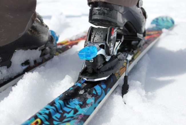 ski model year lookup