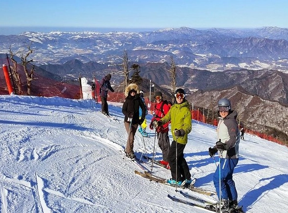 how to get to Yongpyong from Seoul