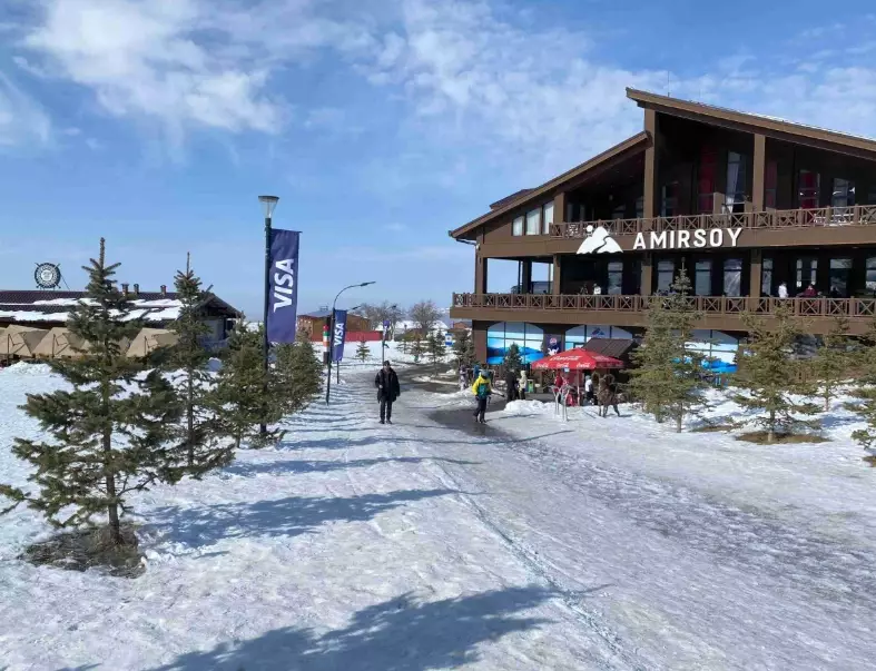 skiing Uzbekistan skiing Uzbekistan