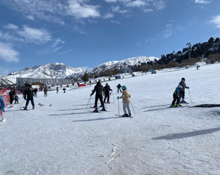 skiing Uzbekistan skiing Uzbekistan