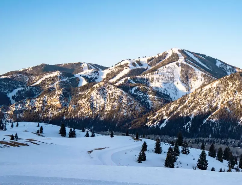 ski slopes in idaho