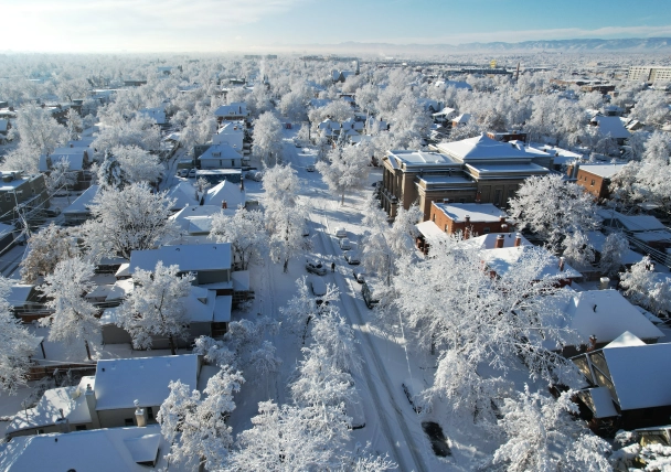 Colorado ski resorts snowfall