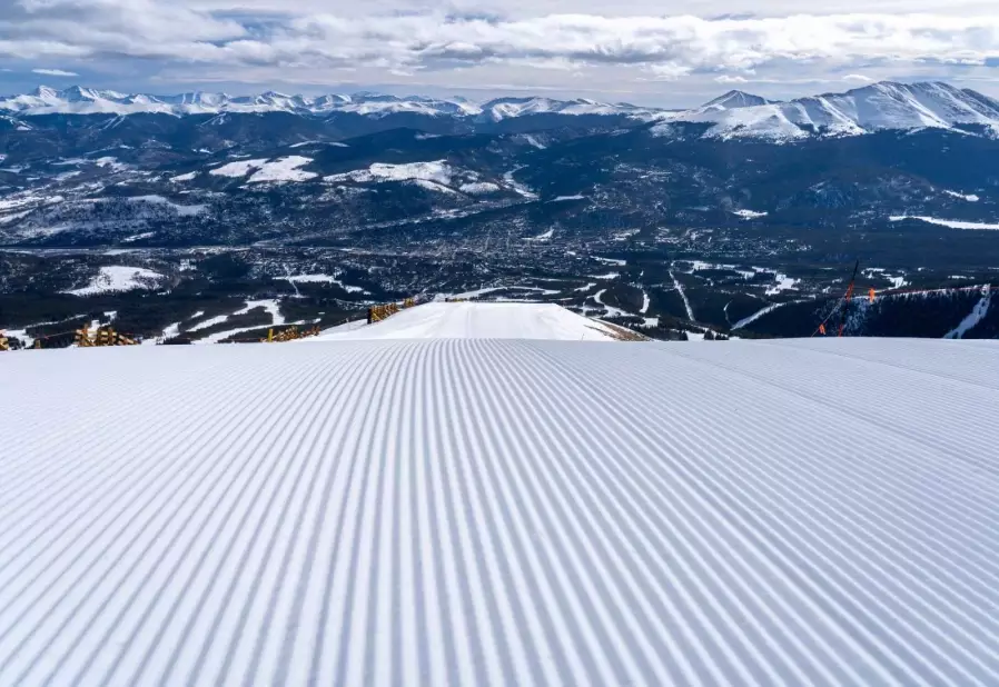 biggest ski resort in america