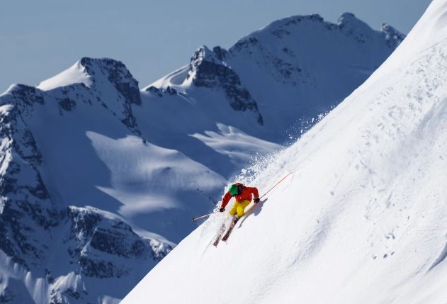 Where is the biggest ski area in the world?