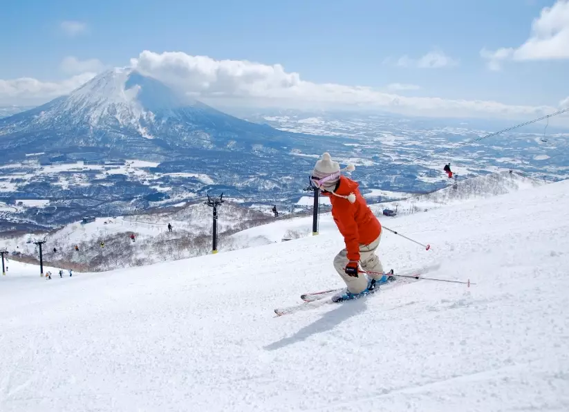 Hokkaido skiing