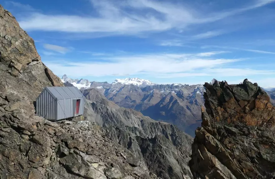 mountain hut booking mountain hut booking