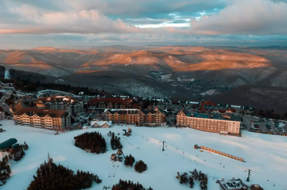 ski resorts snowshoe