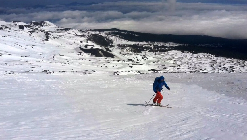 Volcano Skiing: Destinations like Mt. Etna and Pacific Northwest Peaks