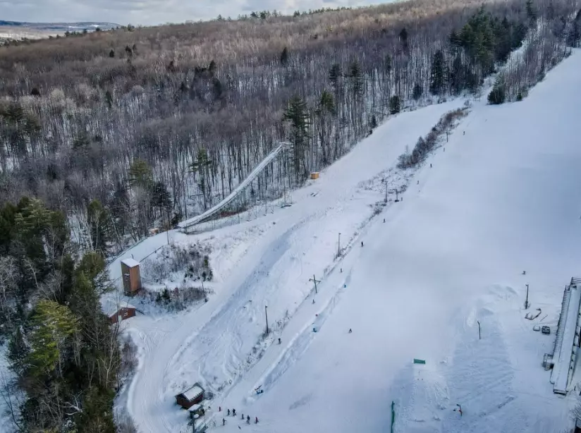 beginner ski lessons