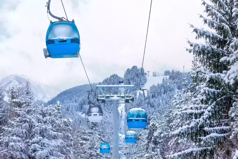 beginner ski slopes Europe