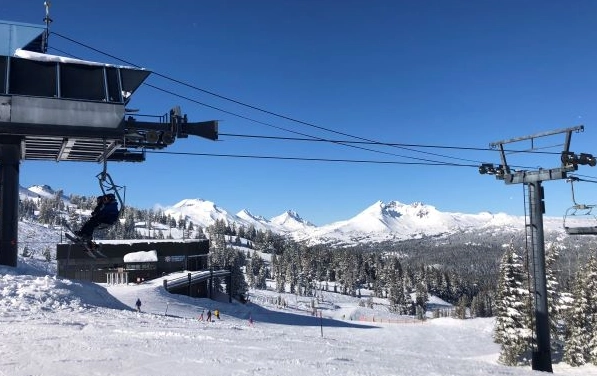 Mt. Bachelor skiing