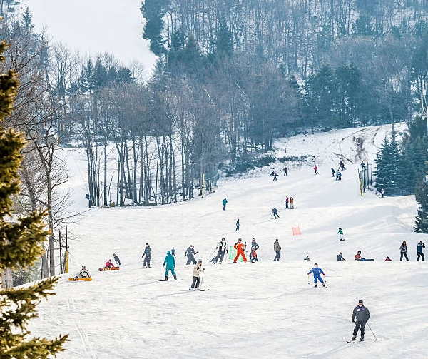Poconos skiing