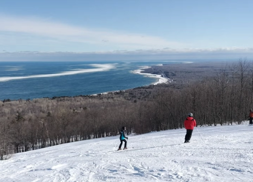 best ski resorts in Michigan