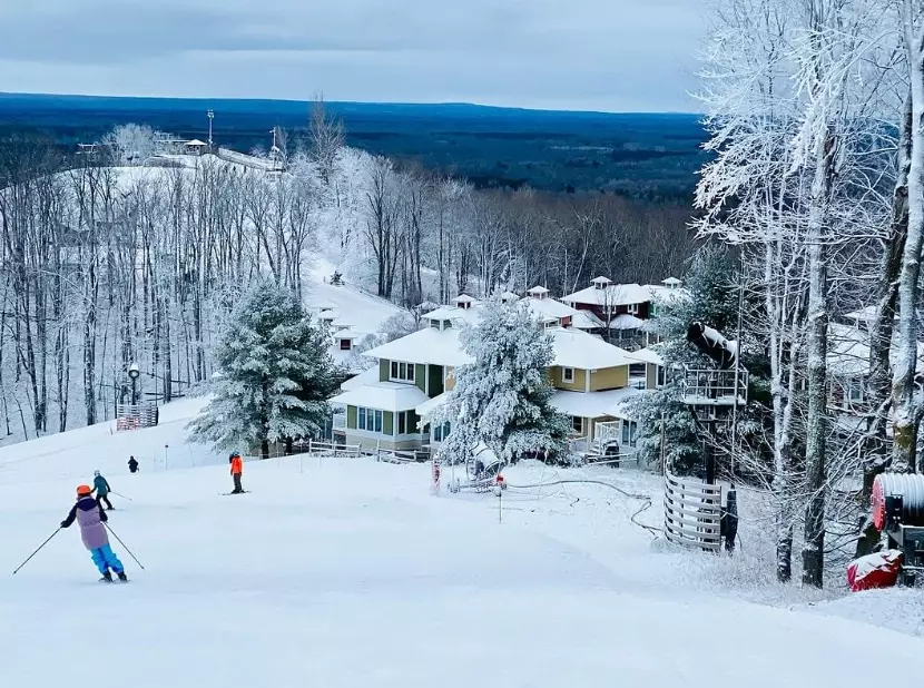 UP skiing